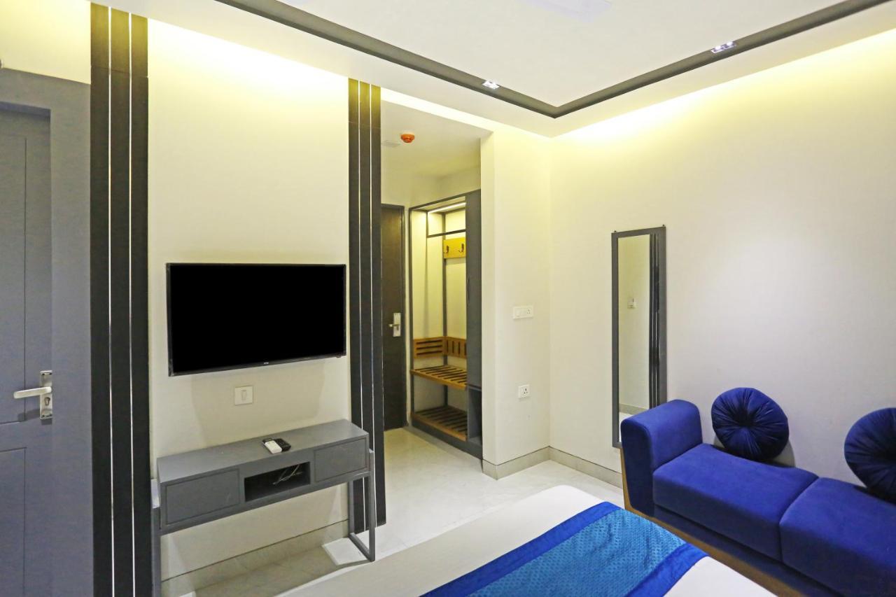 Hotel Apple Villa - Near Delhi Airport With Free Airport Transsfer New Delhi Eksteriør bilde