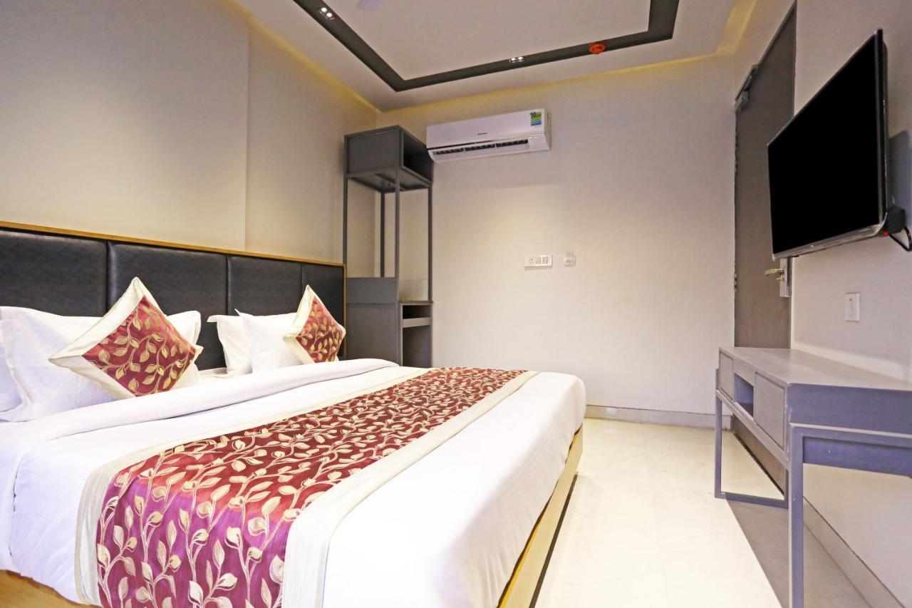 Hotel Apple Villa - Near Delhi Airport With Free Airport Transsfer New Delhi Eksteriør bilde