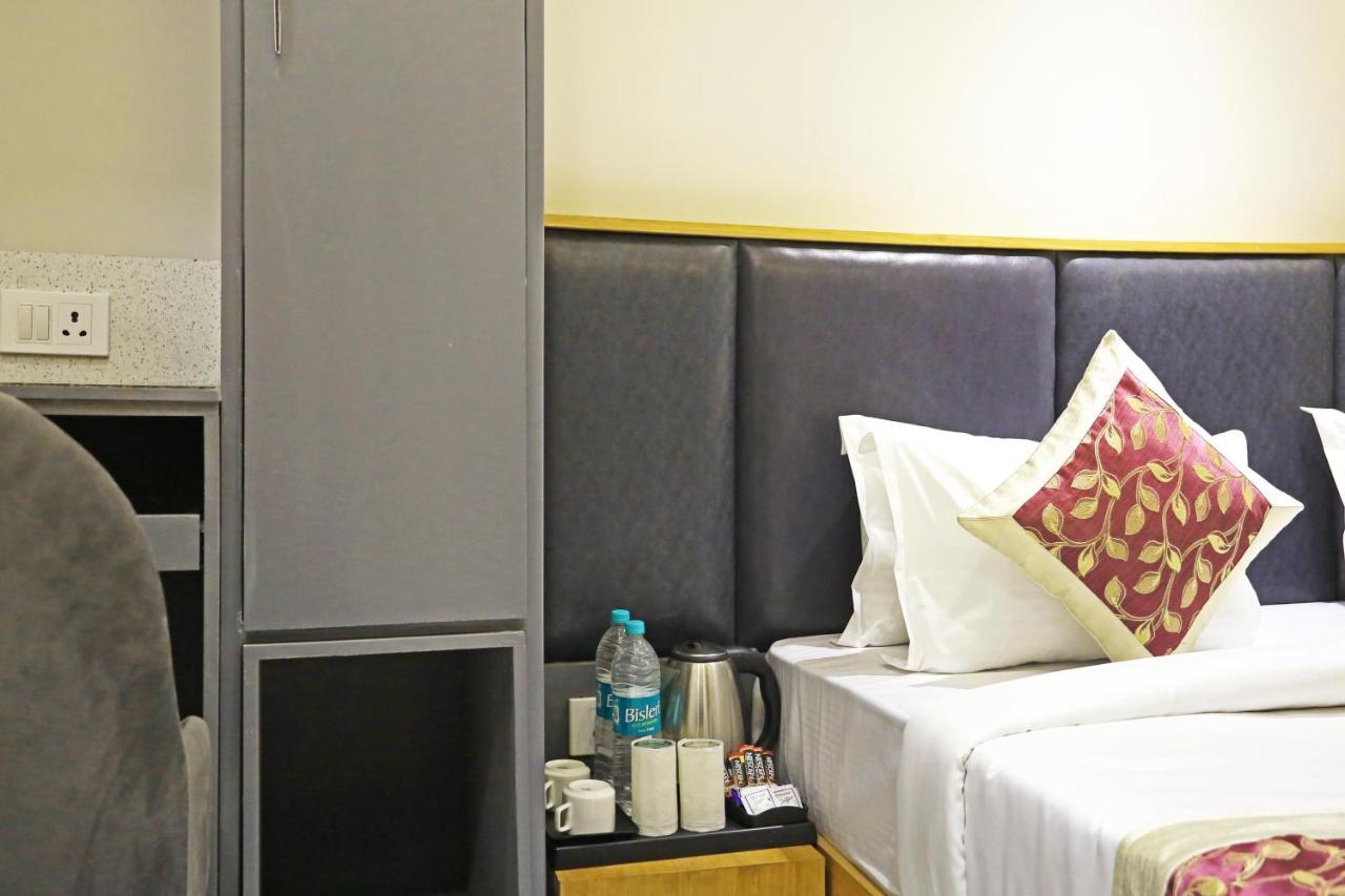 Hotel Apple Villa - Near Delhi Airport With Free Airport Transsfer New Delhi Eksteriør bilde