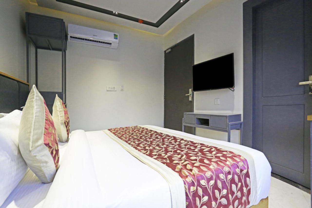 Hotel Apple Villa - Near Delhi Airport With Free Airport Transsfer New Delhi Eksteriør bilde